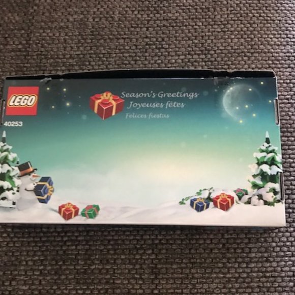 Lego Building Toy #40253 - Picture 3 of 4